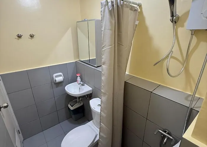 Minimalistic 2br Cozy At Your Fingertips Apartment Mandaue City