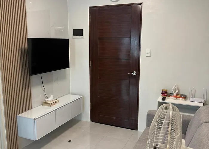 Minimalistic 2br Cozy At Your Fingertips